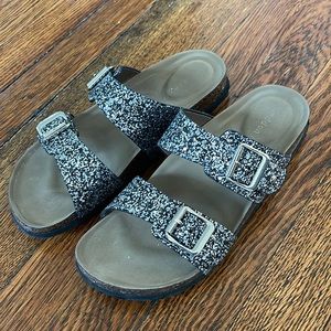 Madden girl so 7.5 black glitter sandals